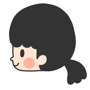 ひとつ結びをした女の子